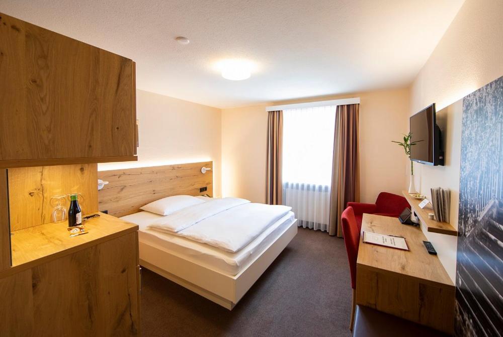Ochsen Lenzburg Otel Dış mekan fotoğraf