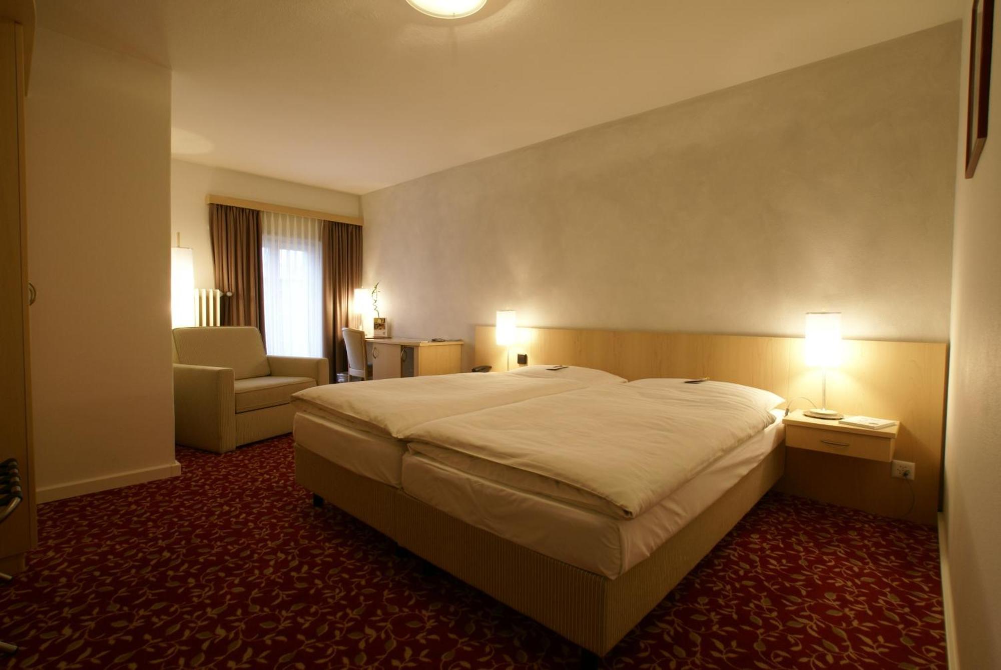 Ochsen Lenzburg Otel Dış mekan fotoğraf